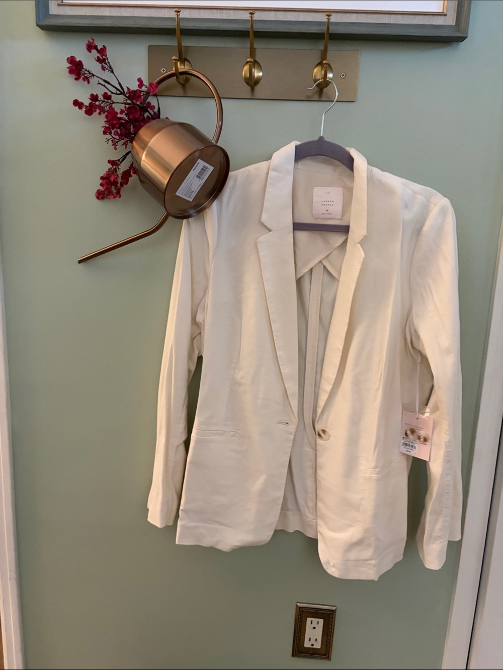 LC Lauren Conrad Ivory Single-Button Blazer